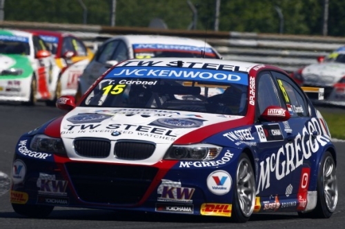 Toekomst Tom Coronel onzeker? BMW staakt de strijd om nieuwe reglementen